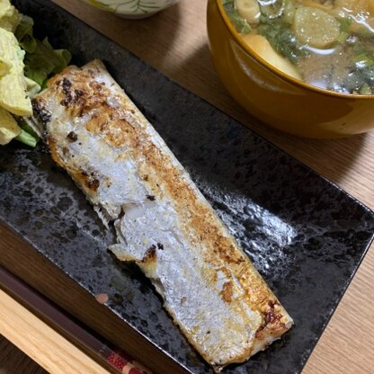 太刀魚をスーパーで見かけて買ったのですが、どうしたらいいか分からず！笑
ソテー美味しいですね！！ありがとうございました！